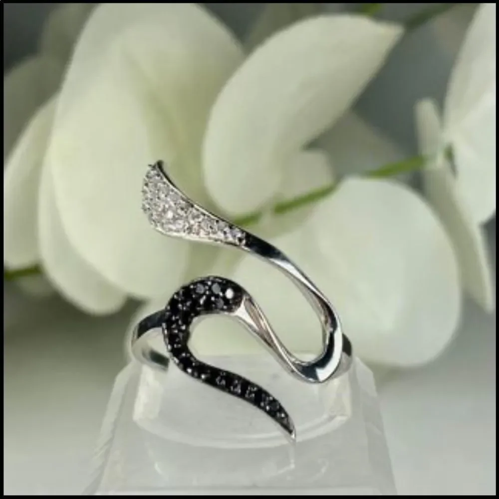 ✨2✖️Host Pick✨ White Sapphire Australian Black Sapphire Solid .925 Swirl Ring